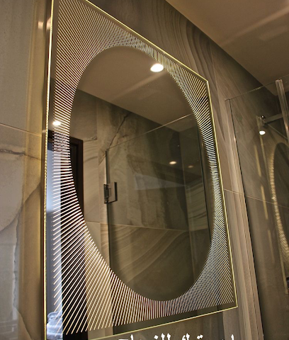 MAJESTIC Glass & Mirrors Company - Dubai - +971 52 747 4021