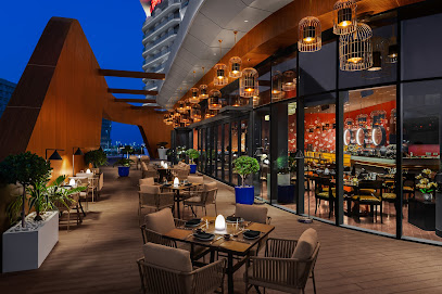 Hampton by Hilton Marjan Island - Dubai - +971 7 209 0000