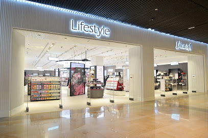 Lifestyle - Dubai - +971 6 743 4848