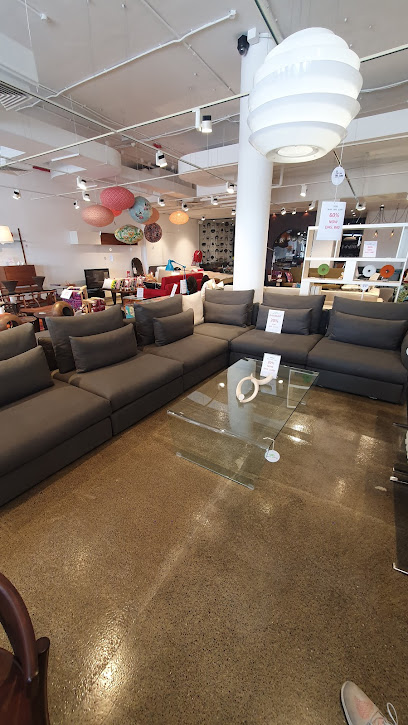 Objekts of Design - United Arab Emirates|Dubai|Interchange No 3|562G+CJR Sheikh Zayed Road