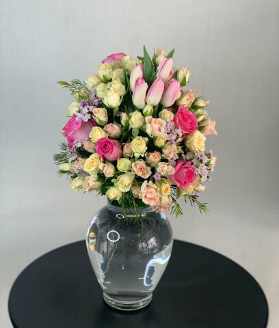 Creative Florist & Flowers LLC - Flower Delivery in Dubai - Ajman - +971 50 658 9225