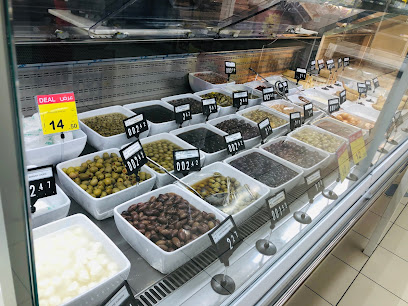 Carrefour Market - Dubai - +971 6 521 0068