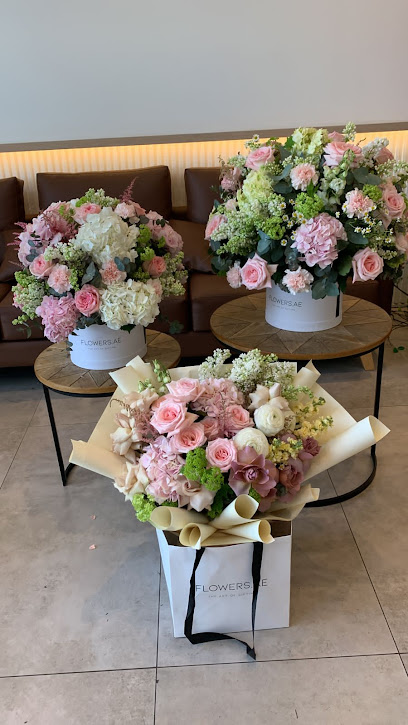 Flowers.ae - United Arab Emirates|Jumeirah - Jumeirah 3 - Dubai|Villa 11 Al Athar Street