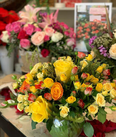 Fulla Flowers - Ajman - +971 50 567 7526