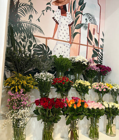 Azora Flowers - Ajman - +971 50 776 7286