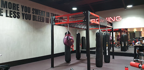 METROFITT Bawabat Al Sharq Mall - Dubai - +971 56 597 4027