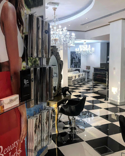 Locks By Lou Lou Al Wasl - United Arab Emirates|Jumeirah - Umm Al Sheif - Dubai|1A Al Wasl Rd|19a