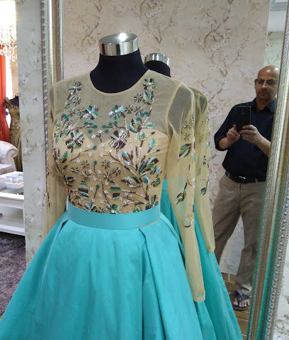 Elegancia - Ajman - +971 50 566 8248