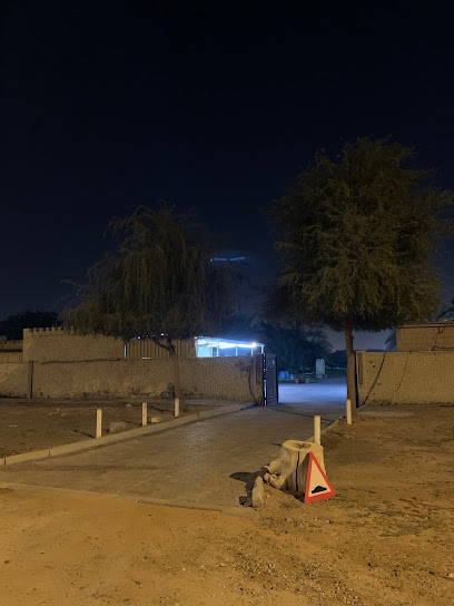 Almuhtarefoun stable - United Arab Emirates|Sharjah|25°22'54.8"N 55°37'27.8"E