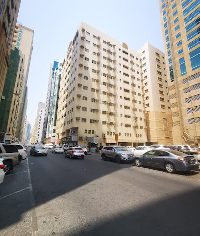 Picnic Supermarket - Dubai - +971 6 574 3233