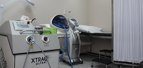 Dr. Mahaveer Mehta - Abu Dhabi - +971 4 228 2444