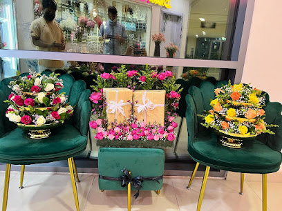 Bellaiesh chocolate and flowers - Ajman - +971 52 131 7558