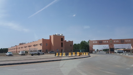 Bawadi Mall Accommodation - Dubai - +971 3 784 0000