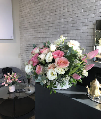 BEE the florist بي للزهور - Ajman - +971 2 558 4458
