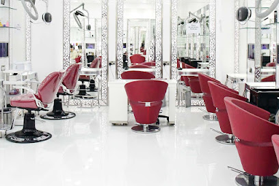 En Vogue Beauty Center - Dubai - +971 2 667 2444