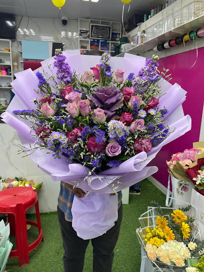 Vibe flowers - United Arab Emirates|Al Muwaij'i - Abu Dhabi|Etisalat Khalid Bin Sultan St|Next to Adnoc Station