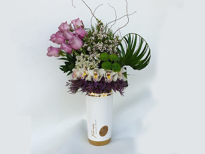 Touq al Yasmeen flowers and Chocolata - Ajman - +971 50 165 5600