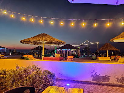 Ollie Daze - Ajman - +971 58 585 0713