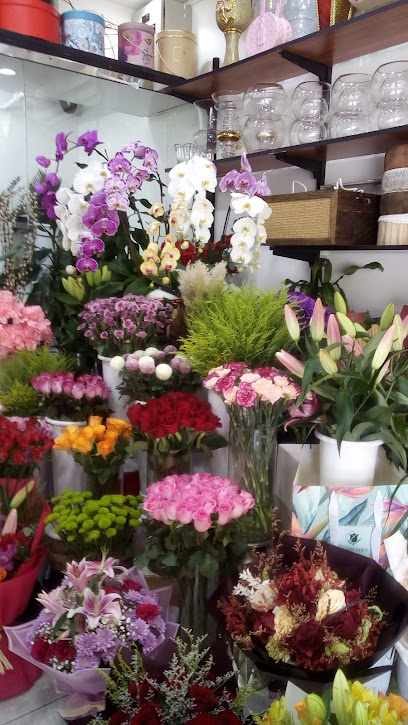 Eden Flowers - United Arab Emirates|Al Karama - Dubai|10 Kuwait St
