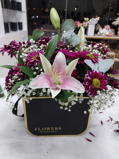 Elite flowers and perfumes- إيليت للزهور و العطور - United Arab Emirates|Julfar - Ras al Khaimah|38 Al Muntasir Rd