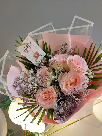 كوخ الورد لزهور / koukh alwaard flower shop - United Arab Emirates|Al Sharq - Al Qulaya'ah - Sharjah|Al Sharq St|Regal Building