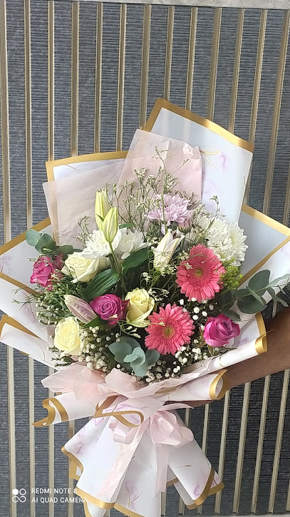 MIRAl Flowers & Chocolate ميرال للزهور والشوكولاته - United Arab Emirates|Al Jimi - Abu Dhabi|13 Al Na-il St