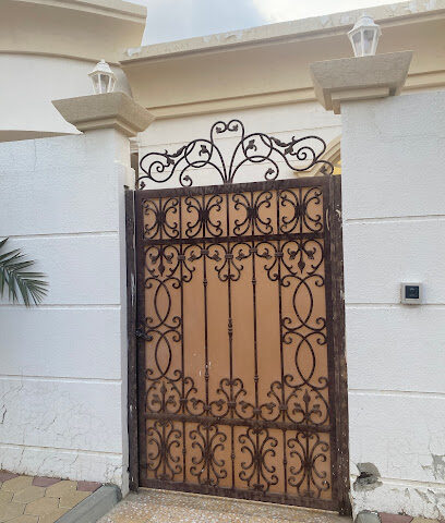 Ismail - Ajman - +971 50 799 9432