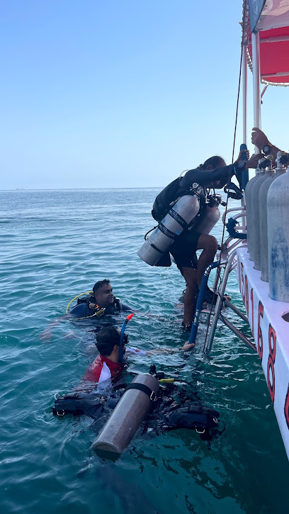 DIVING WORLD MARINE SPORTS - United Arab Emirates|منطقة الشرق - Sharjah|Corniche St