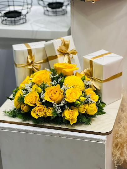 Flower Cart Gift & Flowers - United Arab Emirates|Hamriya East - Sharjah|FGMJ+5MW