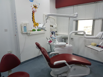 Al Farooq Medical & Dental Center - Abu Dhabi - +971 2 666 7399
