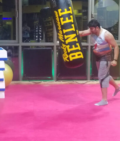 Silver Gym - Dubai - +971 52 570 0388