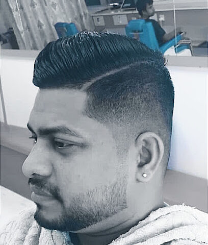 Palace Nile Saloon - Dubai - +971 50 756 3279