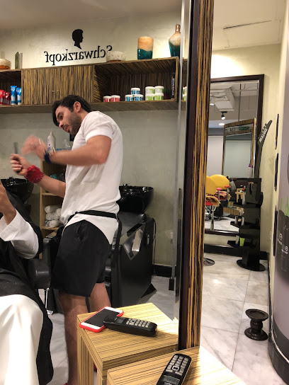 Maxime Coiffeur - United Arab Emirates|Al Nahyan - E25 - Abu Dhabi|F98P+H88