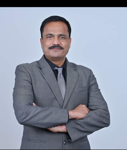 Dr Sandesh Kade- Gynaecologist in Abu Dhabi | PCOS specialist Abu Dhabi | Endometriosis treatment in Dubai - Dubai -