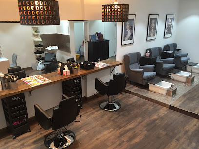 Spirals Salon - Dubai - +971 4 441 8289