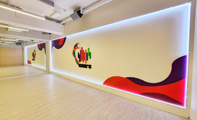 Naurs Fine Arts Training - Ajman - +971 4 577 1354