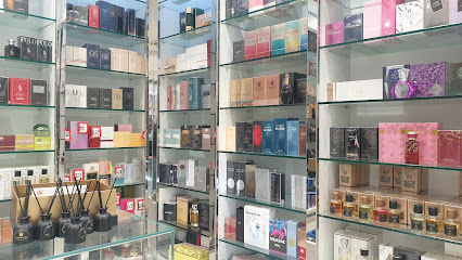 Al Hajis Perfumes, Ajman - عطورات الحاج ، عجمان - Ras al Khaimah - +971 56 505 5382