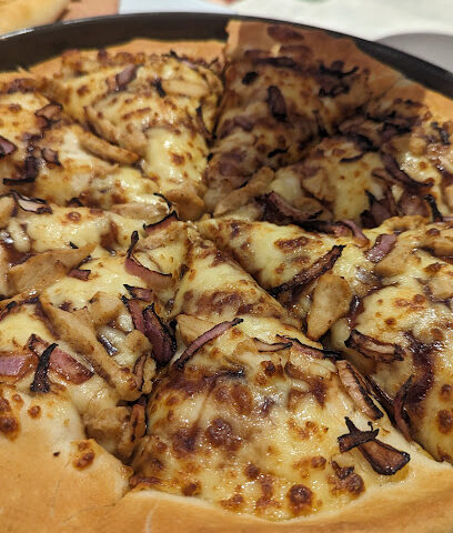 Pizza Hut al salamah {umm alqwuin co-op - Ras al Khaimah - +971 54 998 6887