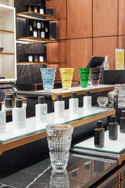 Touch Of Oud Dubai Mall - United Arab Emirates|Downtown Dubai - Dubai|Financial Center Rd