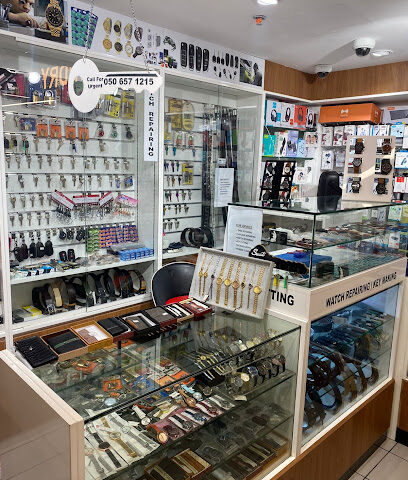 Fine Key Maker - Dubai - +971 56 215 1179