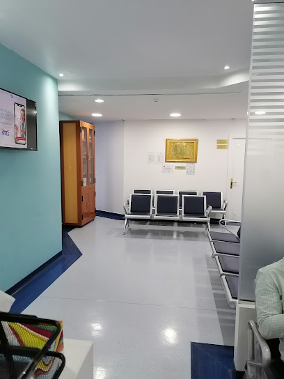 Al Madar Medical Center Sharjah - United Arab Emirates|Al Majaz - Al Majaz 3 - Sharjah|Corniche St|flat 102، Al Bassam Tower