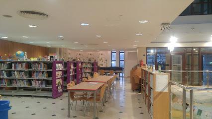 Khalifa Park Library - Sharjah - +971 2 657 6182