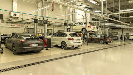 Porsche Centre Fujairah, Al Nabooda Automobiles LLC - Ras al Khaimah - +971 800 918