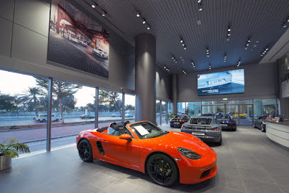 Porsche Showroom Abu Dhabi - Ras al Khaimah - +971 2 305 0000