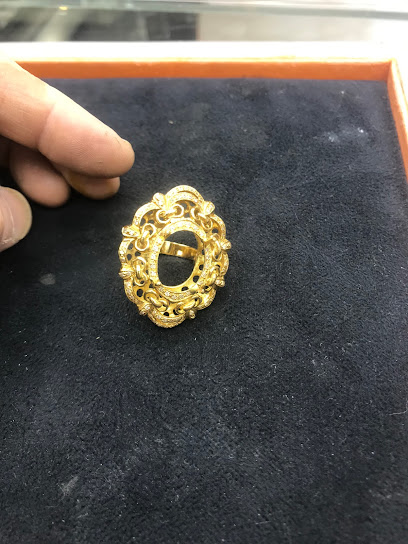 ALROMAIZAN GOLD & JEWELLERY (LLC) - United Arab Emirates|Sharjah|SHARJAH - CENTRAL SOUQ - SHOP NO 26