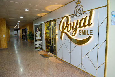 Royal Smile Medical Center - Fujairah - +971 3 754 5533