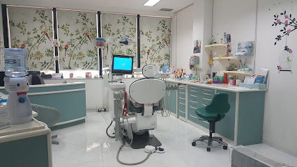Dr. Suha Al Farhan - Ras al Khaimah - +971 6 573 7242
