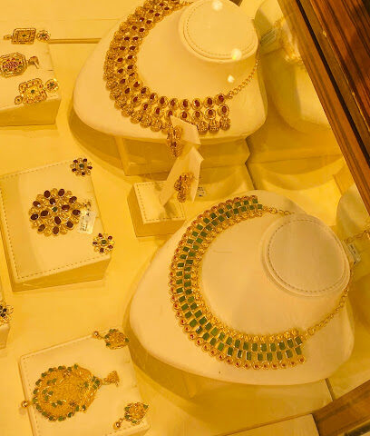 Malabar Gold and Diamonds - Lulu Hypermarket - Madinat Zayed - Dubai - +971 2 635 5916