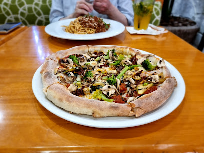 California Pizza Kitchen Mall of the Emirates - Ras al Khaimah - +971 800 275275