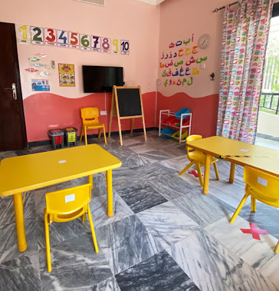 Al Farawlah English Nursery - Fujairah - +971 6 552 7955